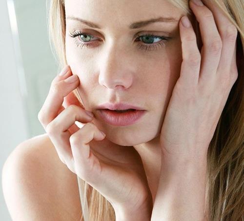 春季肌肤敏感怎么办 4个急救小知识分享(图) 春季肌肤敏感怎么办 4个急救小知识分享(图)