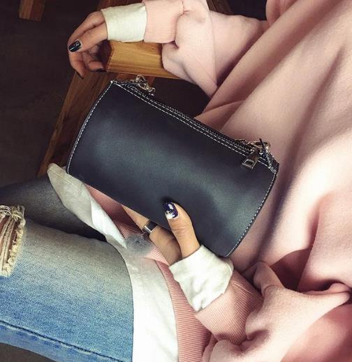 想时髦 怎么不来一款这样的链条小方包呢