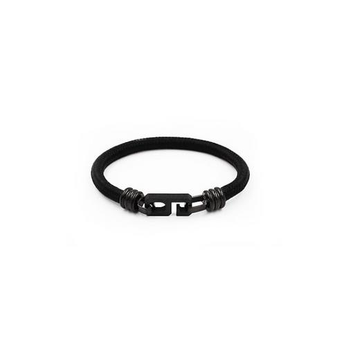 美丽又大气的手链带着去约会最好看了(图) 美丽又大气的手链带着去约会最好看了(图)