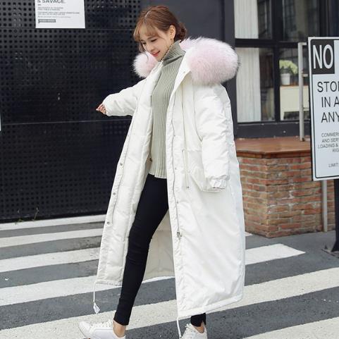 换季抢购 下雪天白色和羽绒服更配哦(图) 换季抢购 下雪天白色和羽绒服更配哦(图)