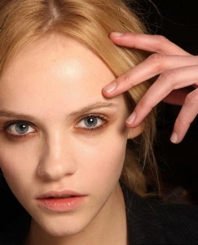 肌肤清洁不彻底 用洁面乳来次大扫除（图）