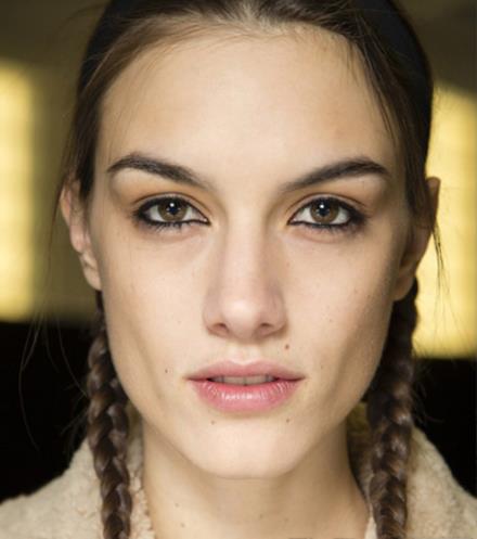 教你4款夏季编发发型 好看又易打理（图）