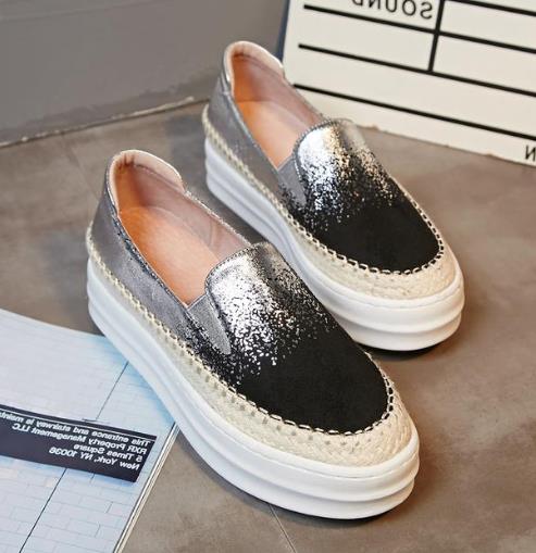 你还在穿去年的单鞋 看看今年最流行的单鞋吧