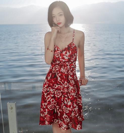 这些彰显时尚气质的印花长裙你不来一件(图) 这些彰显时尚气质的印花长裙你不来一件(图)