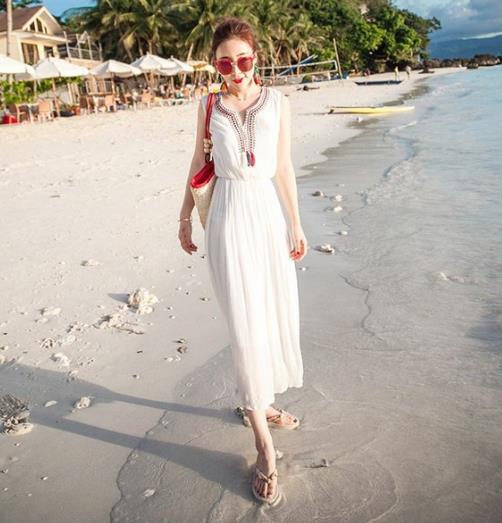 这些彰显时尚气质的印花长裙你不来一件(图) 这些彰显时尚气质的印花长裙你不来一件(图)