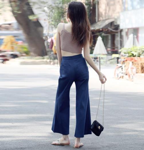 想穿出大长腿 你就缺一条百褶阔腿裤(图) 想穿出大长腿 你就缺一条百褶阔腿裤(图)