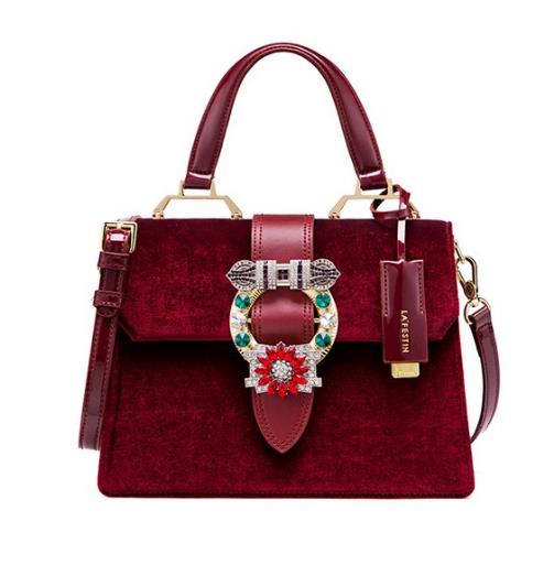 适合春天的包包 都在这里了（图）