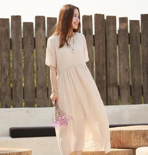 优雅性感的连衣裙才是女人的魅力所在(图) 优雅性感的连衣裙才是女人的魅力所在(图)