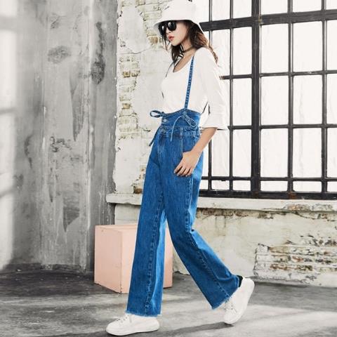 显瘦减龄背带套装让春天美丽开场（图）