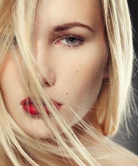 搭配皮草的华贵发型 尽显优雅知性美(图) 搭配皮草的华贵发型 尽显优雅知性美(图)