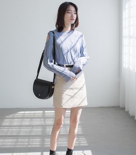 让这几款连衣裙拥抱整个春天（图）