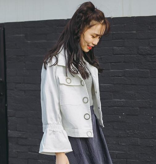 应付换季破洞牛仔外套最在行（图）