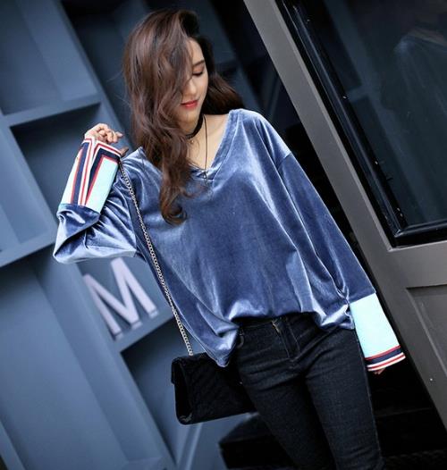 这样的卫衣搭配小脚裤都能美出天际(图) 这样的卫衣搭配小脚裤都能美出天际(图)