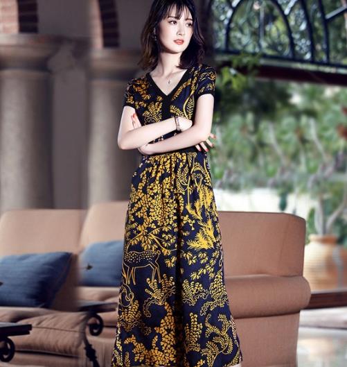 够大牌够名媛还得是碎花外套连衣裙（图）