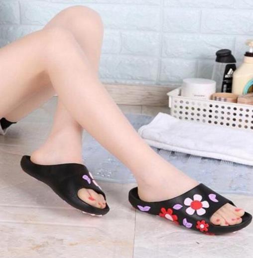 花朵休闲鞋的多种搭配 怎么搭都好看（图）