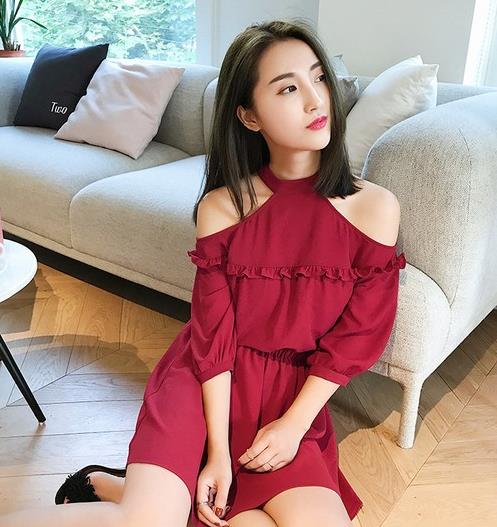 有一种美叫木耳边蕾丝连衣裙:优雅且浪漫 有一种美叫木耳边蕾丝连衣裙:优雅且浪漫