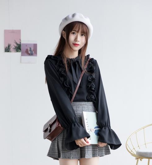 美炸天的蝴蝶结上衣 开春掀起少女情结（图）