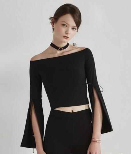 美炸天的蝴蝶结上衣 开春掀起少女情结（图）