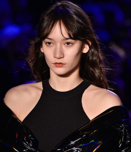 春夏一定要尝试的5大热门发色(图) 春夏一定要尝试的5大热门发色(图)