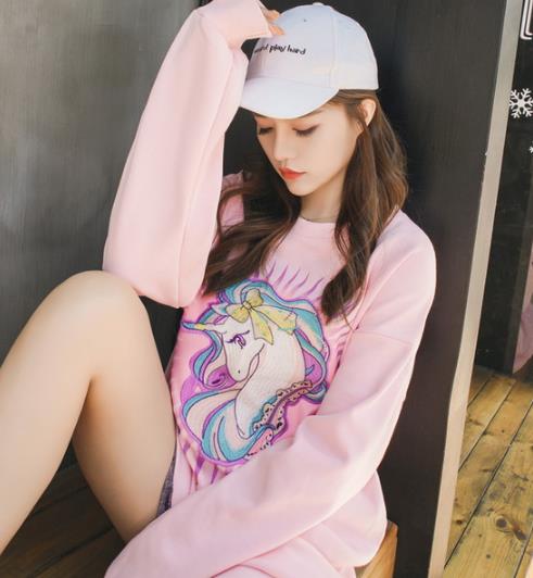 减龄显瘦凹造型首选这样的卫衣搭配（图）