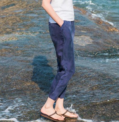雪纺微喇裤如何搭配上衣：彰显时尚魅力