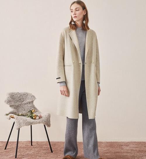 春天是最适合羊绒衫的季节：简约优雅（图）