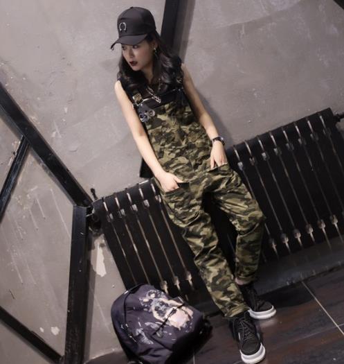 开学季减龄神器早下手 背带阔腿裤搭配示范（图）