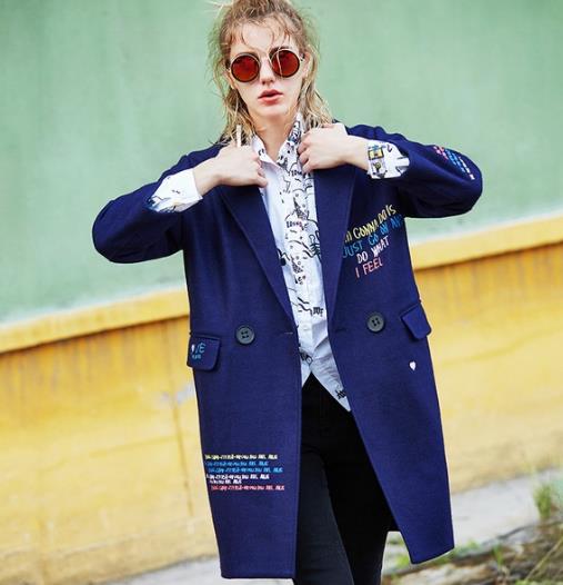 小个子也能穿的毛呢格子套装:显高又时尚 小个子也能穿的毛呢格子套装:显高又时尚