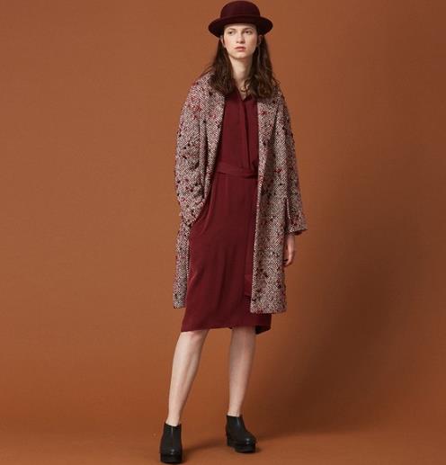 小个子也能穿的毛呢格子套装:显高又时尚 小个子也能穿的毛呢格子套装:显高又时尚