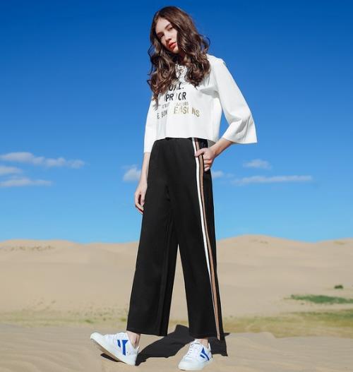 有了这样的套装 这个春季必定很出彩