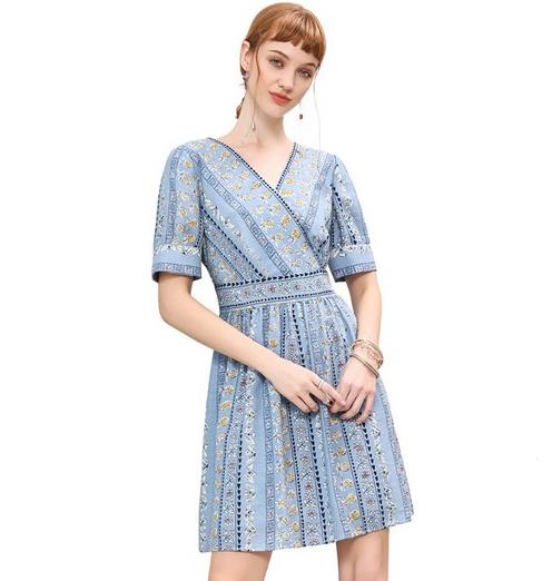 裙中一霸 显瘦变高优雅性感就是条纹连衣裙