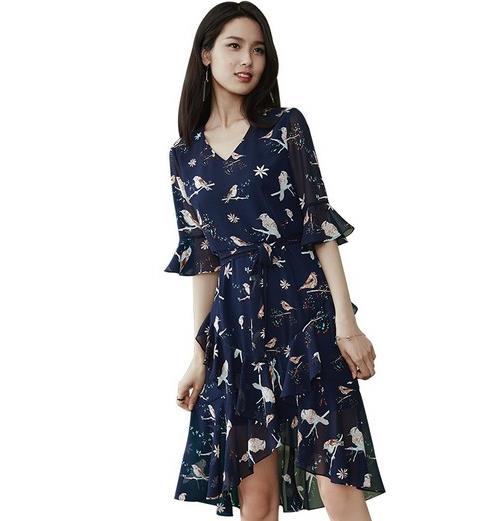 裙中一霸 显瘦变高优雅性感就是条纹连衣裙