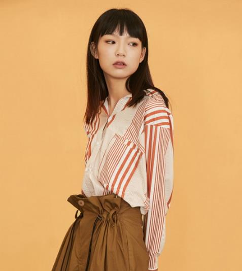 春天凹造型就靠衬衫了:5款衬衫时髦度爆棚 春天凹造型就靠衬衫了:5款衬衫时髦度爆棚