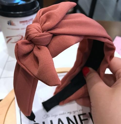 这样的纯色发箍 将你打造成发间精灵（图）