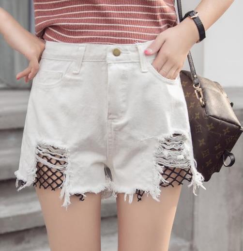 5款专为小个子准备的牛仔短裤：显高又洋气