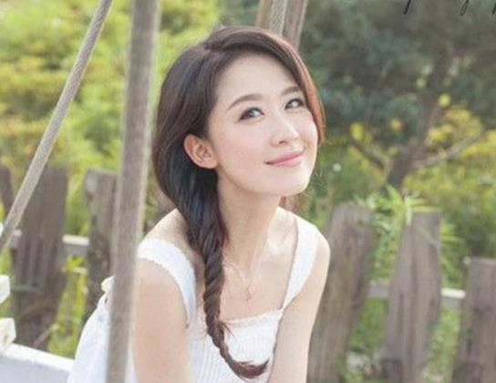 夏天头发怎么扎好看 5款瘦脸扎发发型推荐（图）