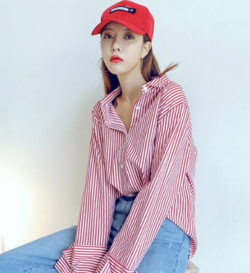 这样的衬衫搭配让你小女人感十足（图）