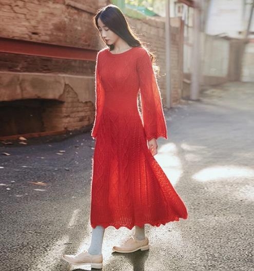 穿正好的针织连衣裙 看最美的风景（图）