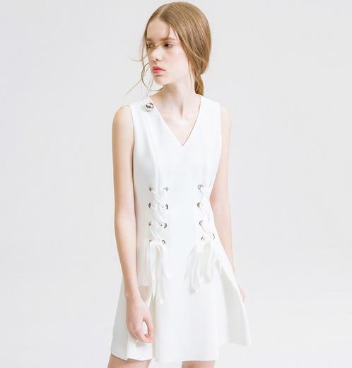 手臂粗怎么穿 泡泡袖衬衫裙搭配示范（图）