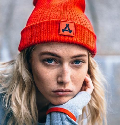 这几款帽子是春季出游凹造型利器（图） 