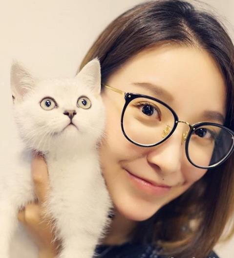 潮人们大爱的文艺眼镜 这5款眼镜剁手都要买