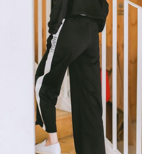 3月牛仔裤个性穿搭 牛仔裤怎么穿都好看（图）