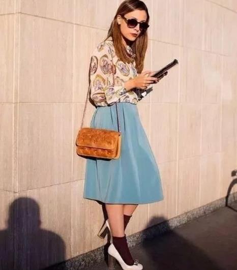 比船袜更时尚 这样的袜子才是今年的流行款 比船袜更时尚 这样的袜子才是今年的流行款