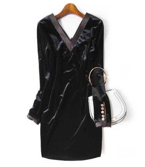 减肥来不及 这些小黑裙让你视觉减重十斤（图