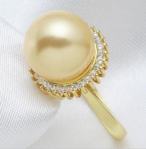 这4款珍珠戒指的搭配 精致又唯美（图）