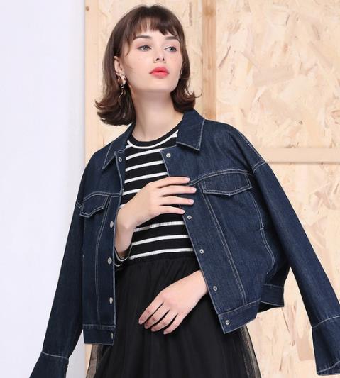 用夹克外套来应对换季尴尬期（图）