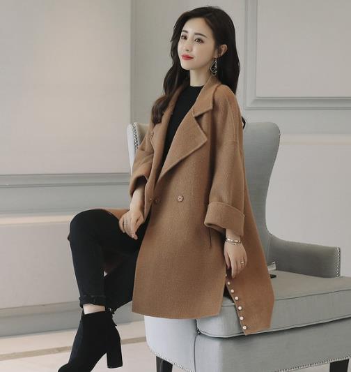 小个子最爱这样的中长款外套：显高又减龄（图）