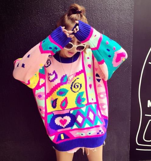 蕾丝针织衫搭配牛仔裤：甜美又不失优雅（图）