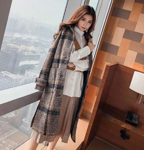 这几款毛呢外套搭配 知性且优雅着（图）