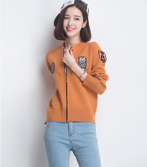 印花棒球服怎么穿怎么潮 永远不会出错（图）